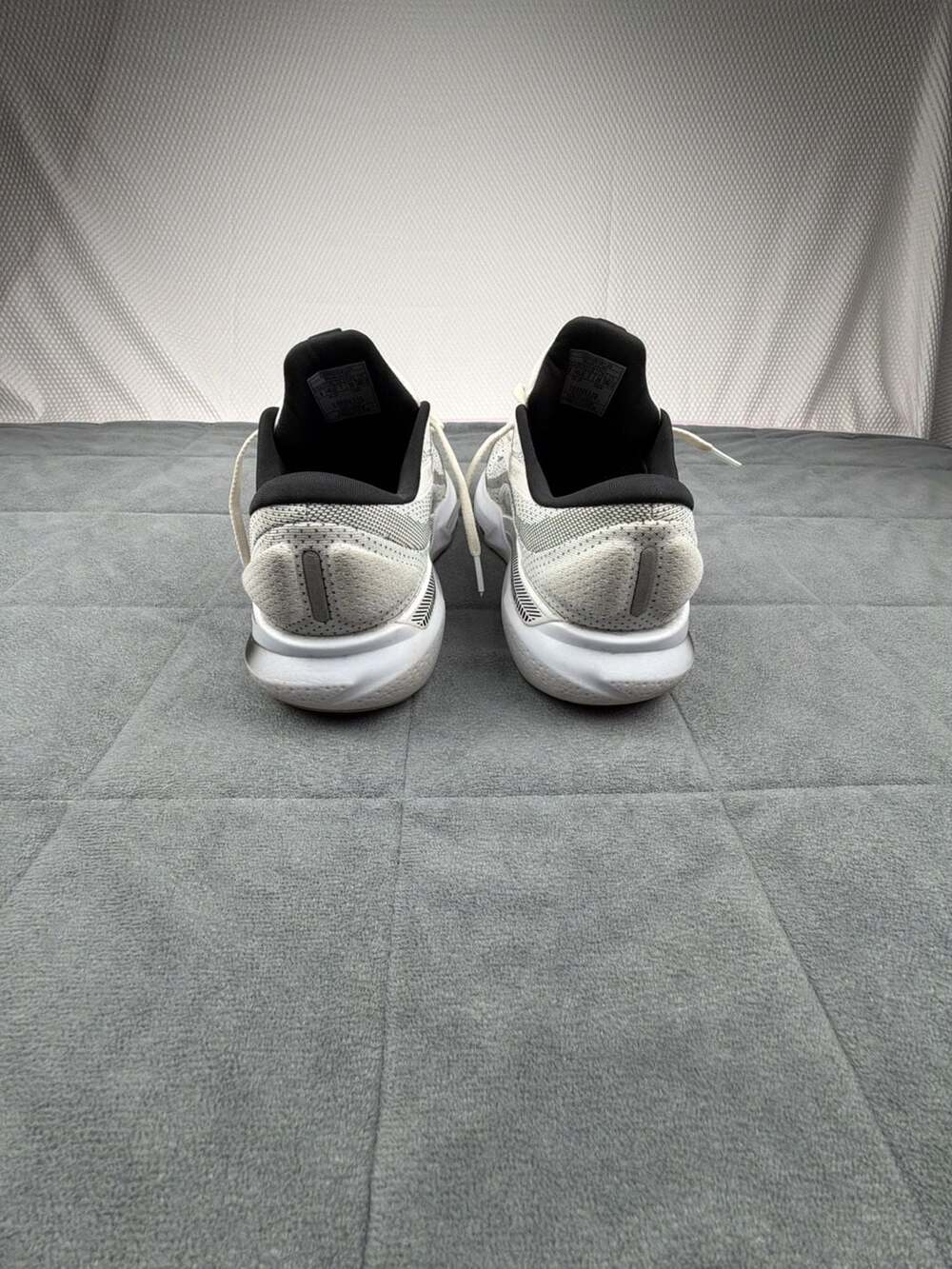Brooks Adrenaline GTS 24 Women's Running Shoes Size 9 White/Black - Picture 4 of 10